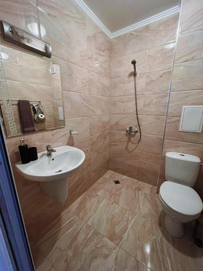 Lovely Studio Apartment On The Beach ブルガス エクステリア 写真